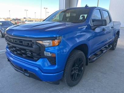 New 2025 Chevrolet Silverado 1500 Custom w/ Turbomax Blackout Package