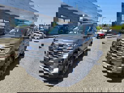 New 2025 Ford Explorer Active