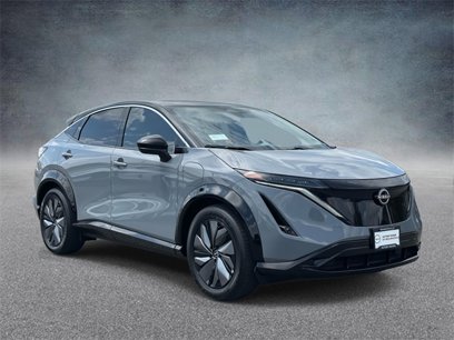 New 2025 Nissan Ariya FWD