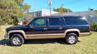 Used 1999 Chevrolet Suburban 4WD w/ Preferred Equipment Group 3