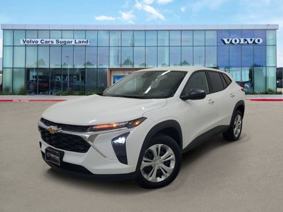 Used 2025 Chevrolet Trax LS w/ Driver Confidence Package