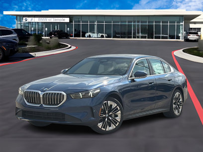 New 2025 BMW 530i w/ Premium Package