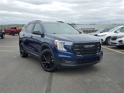 Certified 2023 GMC Terrain SLE w/ Driver Convenience Package