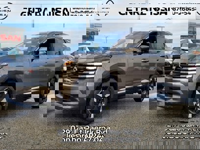 New 2025 Nissan Kicks SR