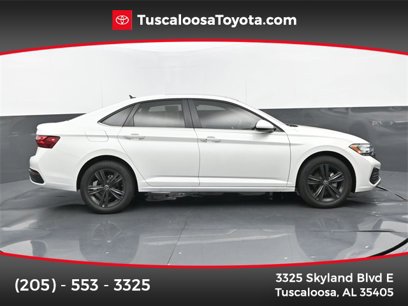 Used 2024 Volkswagen Jetta SE w/ Panoramic Sunroof Package