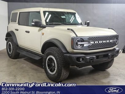 New 2025 Ford Bronco Badlands w/ Sasquatch Package