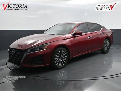 Used 2023 Nissan Altima 2.5 SV