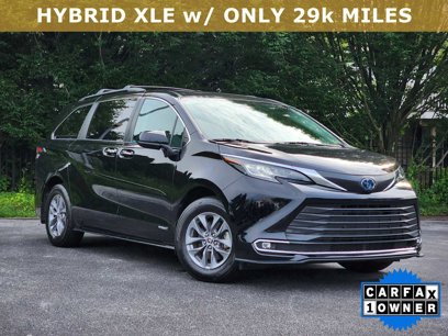Used 2021 Toyota Sienna XLE