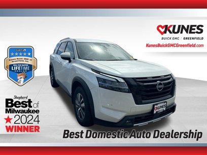 Used 2023 Nissan Pathfinder SL w/ SL Black Package