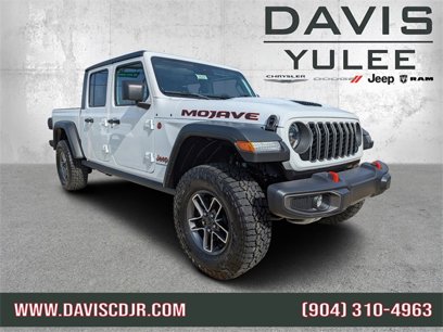 New 2025 Jeep Gladiator Mojave