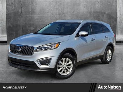 Used 2017 Kia Sorento LX w/ LX Convenience Package