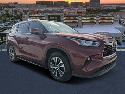 Used 2020 Toyota Highlander XLE