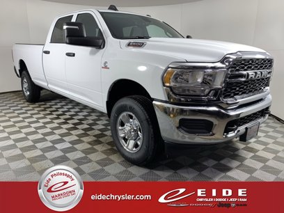 New 2024 RAM 2500 Tradesman w/ Chrome Appearance Group