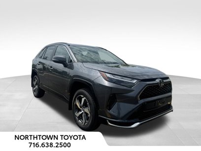 New 2025 Toyota RAV4 SE