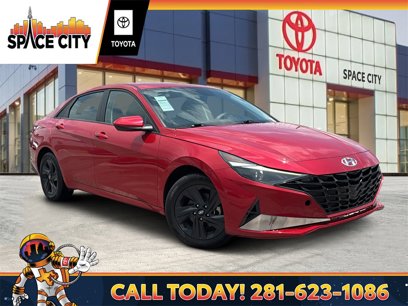 Used 2023 Hyundai Elantra SEL