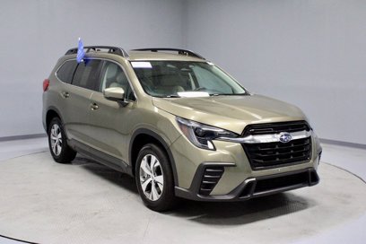 Used 2024 Subaru Ascent Premium w/ Convenience Package