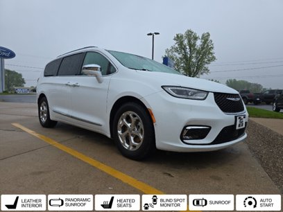 Used 2022 Chrysler Pacifica Limited