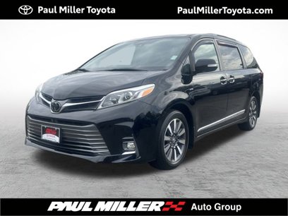 Certified 2020 Toyota Sienna Limited Premium