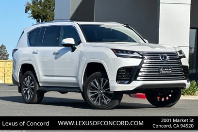 New 2025 Lexus LX 600 4WD w/ Premium Package