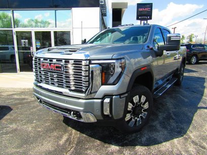 New 2025 GMC Sierra 2500 Denali w/ Denali Reserve Package