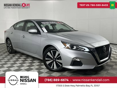 Used 2022 Nissan Altima 2.5 SV