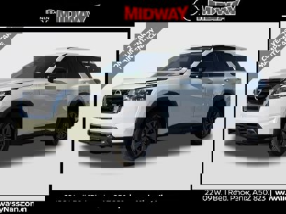 New 2025 Nissan Pathfinder S