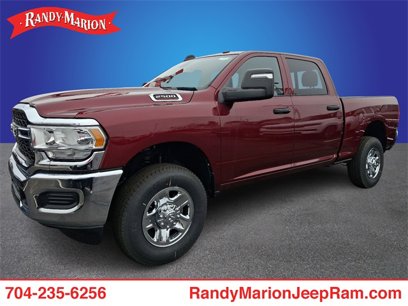 New 2024 RAM 2500 Tradesman w/ Chrome Appearance Group
