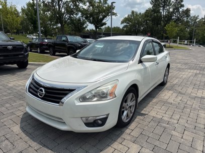 Used 2015 Nissan Altima 2.5 SV