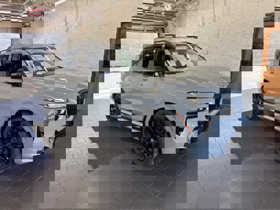 New 2025 BMW X7 M60i