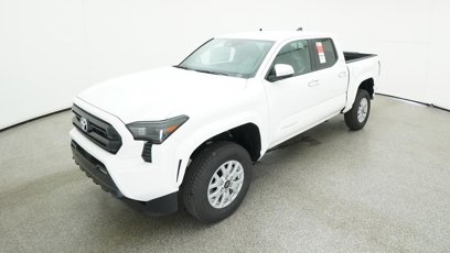 New 2024 Toyota Tacoma SR5