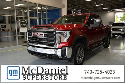 New 2025 GMC Sierra 2500 SLT w/ SLT Premium Package