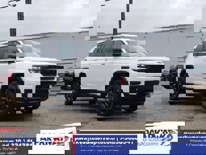 New 2025 Jeep Grand Cherokee L Altitude