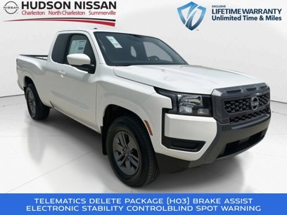 New 2025 Nissan Frontier SV