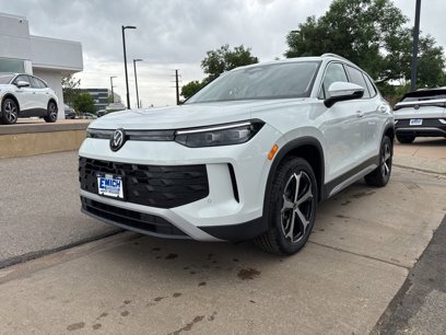 New 2025 Volkswagen Tiguan SE