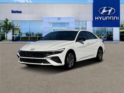 New 2025 Hyundai Elantra SEL