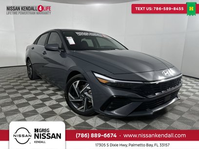 Used 2024 Hyundai Elantra SEL w/ Convenience Package