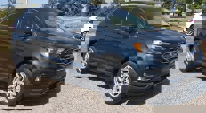 Used 2022 Ford Edge SEL w/ Convenience Package