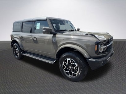 New 2025 Ford Bronco Outer Banks