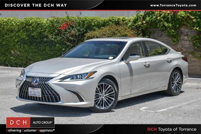 Used 2022 Lexus ES 300h w/ Premium Package