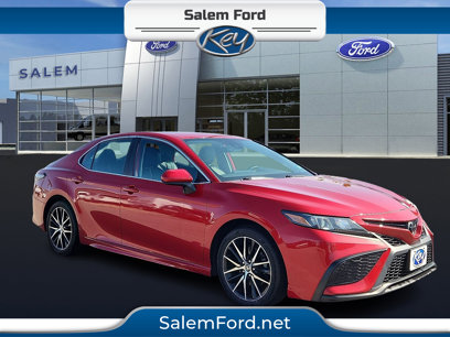 Used 2021 Toyota Camry SE