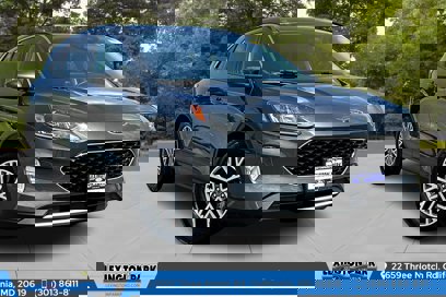Used 2020 Ford Escape SEL