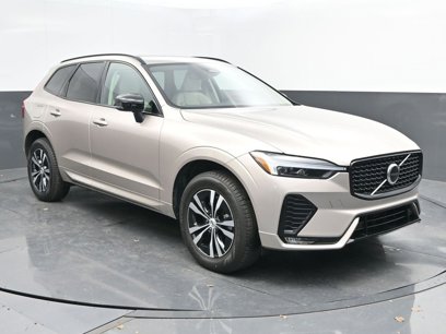 New 2025 Volvo XC60 B5 Core w/ Protection Package Premier