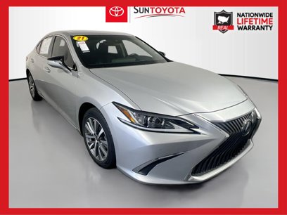 Used 2021 Lexus ES 300h w/ Premium Package