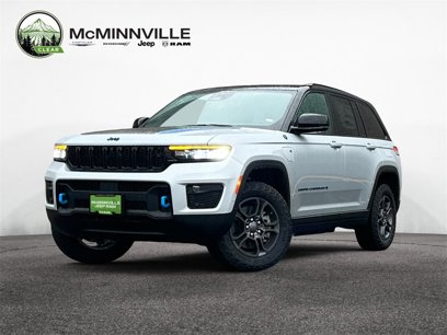 New 2024 Jeep Grand Cherokee Trailhawk w/ Advanced Protech Group II