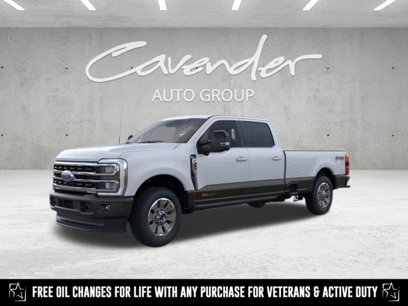 New 2025 Ford F350 King Ranch w/ FX4 Off-Road Package
