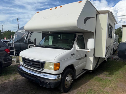 Used 2005 Ford E-450 and Econoline 450