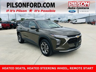 Used 2024 Chevrolet Trax LT w/ Driver Confidence Package