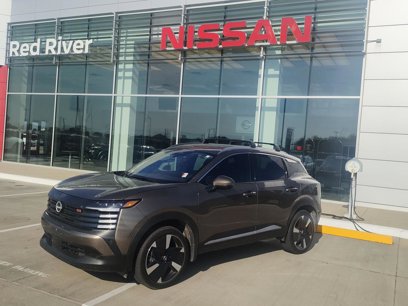 Used 2025 Nissan Kicks SR w/ Illumination Package