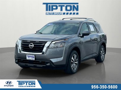Used 2023 Nissan Pathfinder SL
