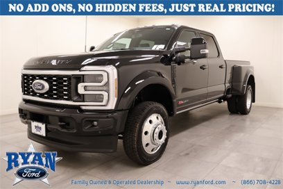 New 2025 Ford F450 Platinum w/ FX4 Off-Road Package